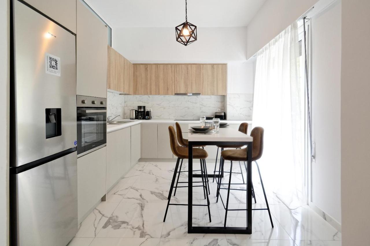 Elegant Big Apartment In Athens Center With Balcony Esterno foto