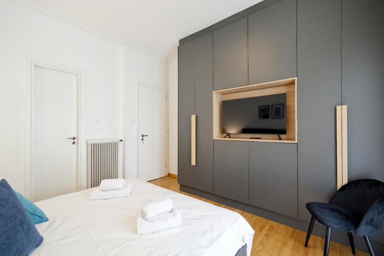 Elegant Big Apartment In Athens Center With Balcony Esterno foto