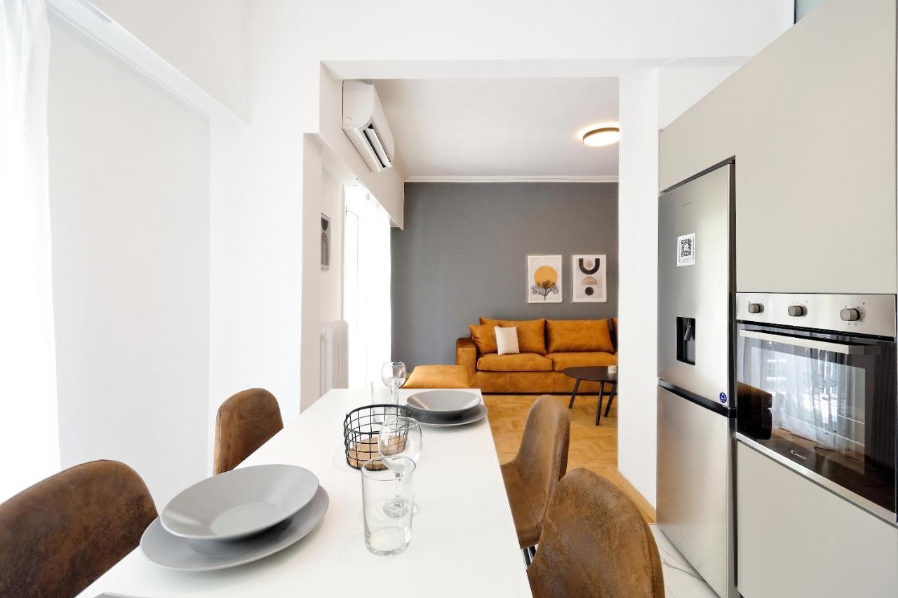 Elegant Big Apartment In Athens Center With Balcony Esterno foto