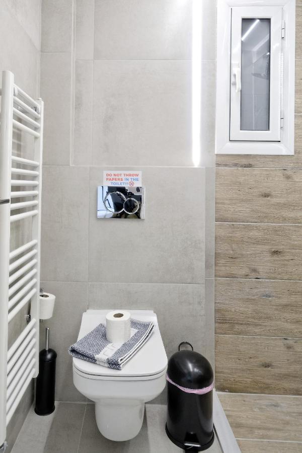 Elegant Big Apartment In Athens Center With Balcony Esterno foto