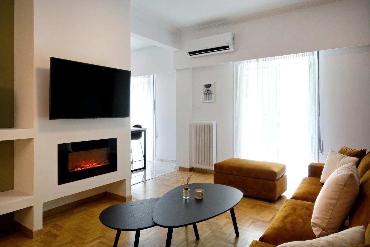 Elegant Big Apartment In Athens Center With Balcony Esterno foto